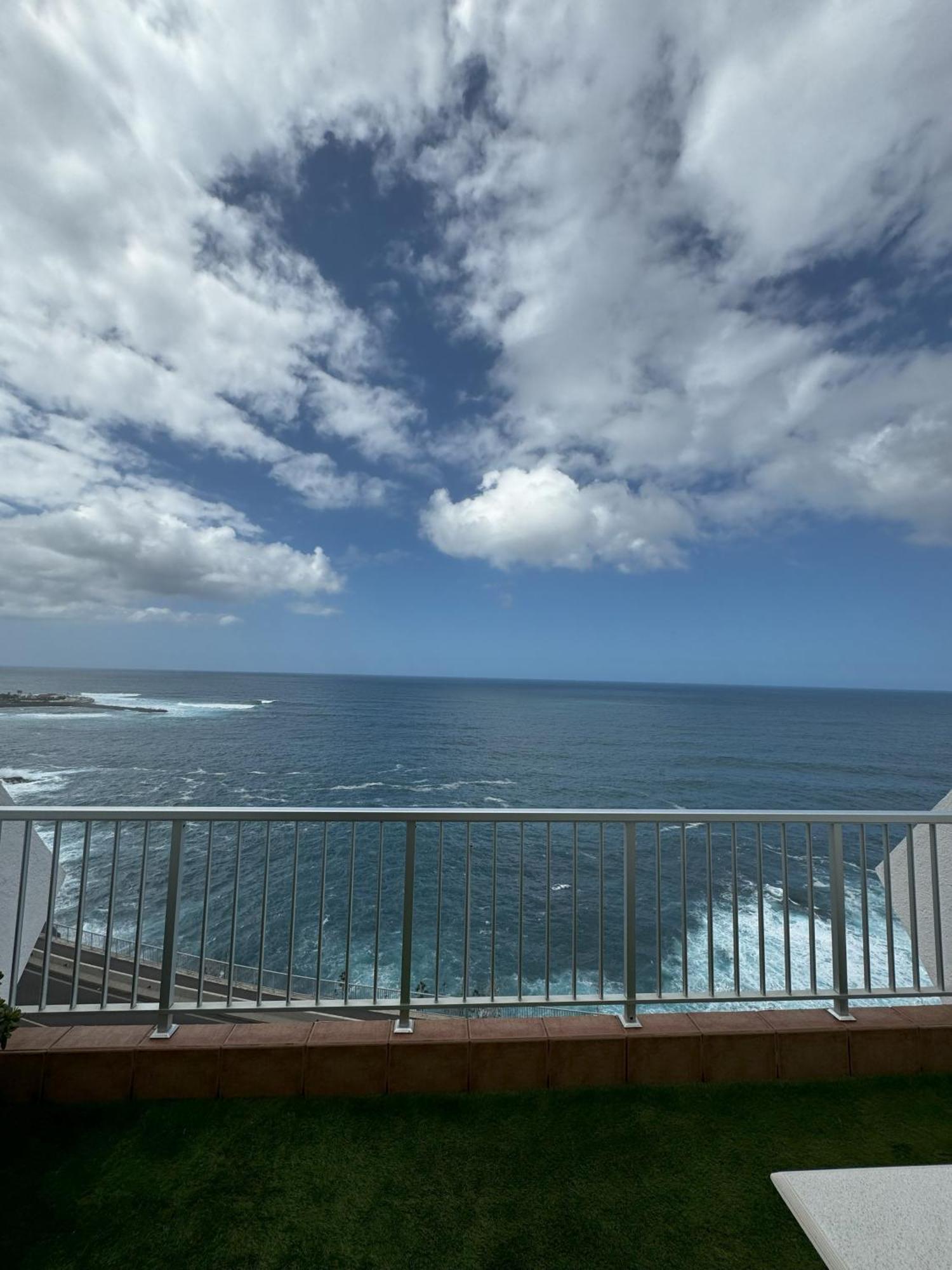 プエルト・デ・ラ・クルスBeautiful Ocean Viewアパートメント エクステリア 写真