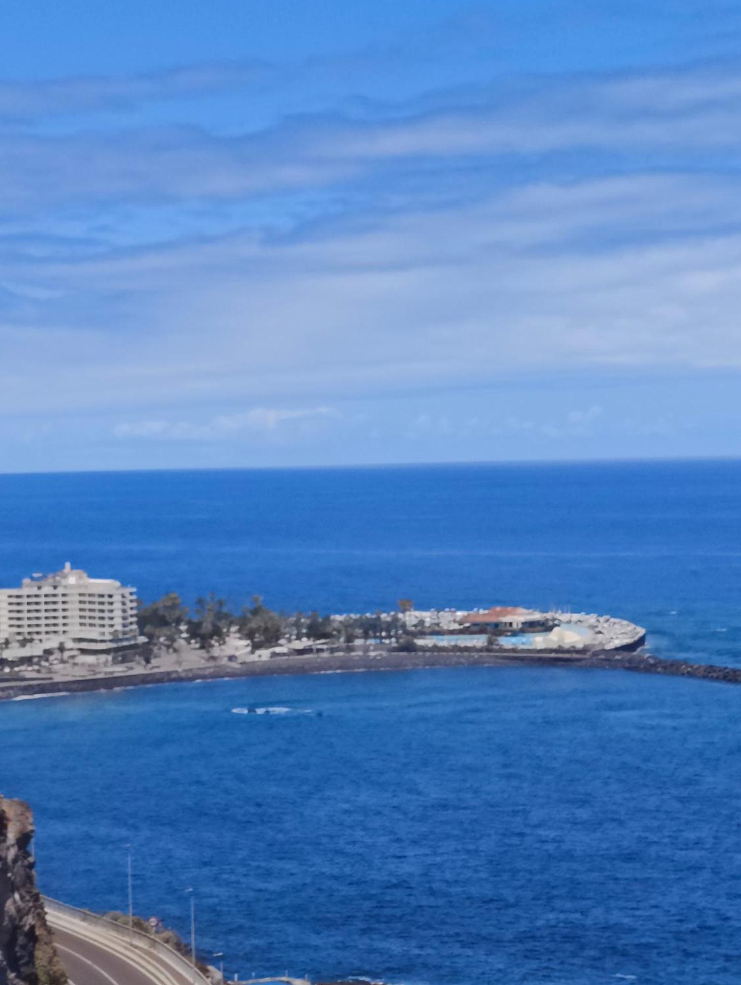 プエルト・デ・ラ・クルスBeautiful Ocean Viewアパートメント エクステリア 写真